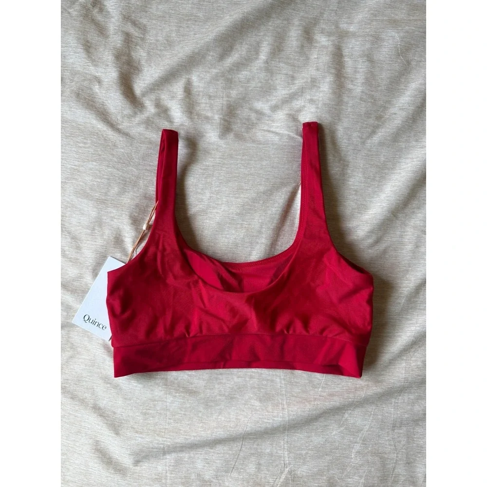 quince italian tank bikini top swimsuit in cherry red, women size medium